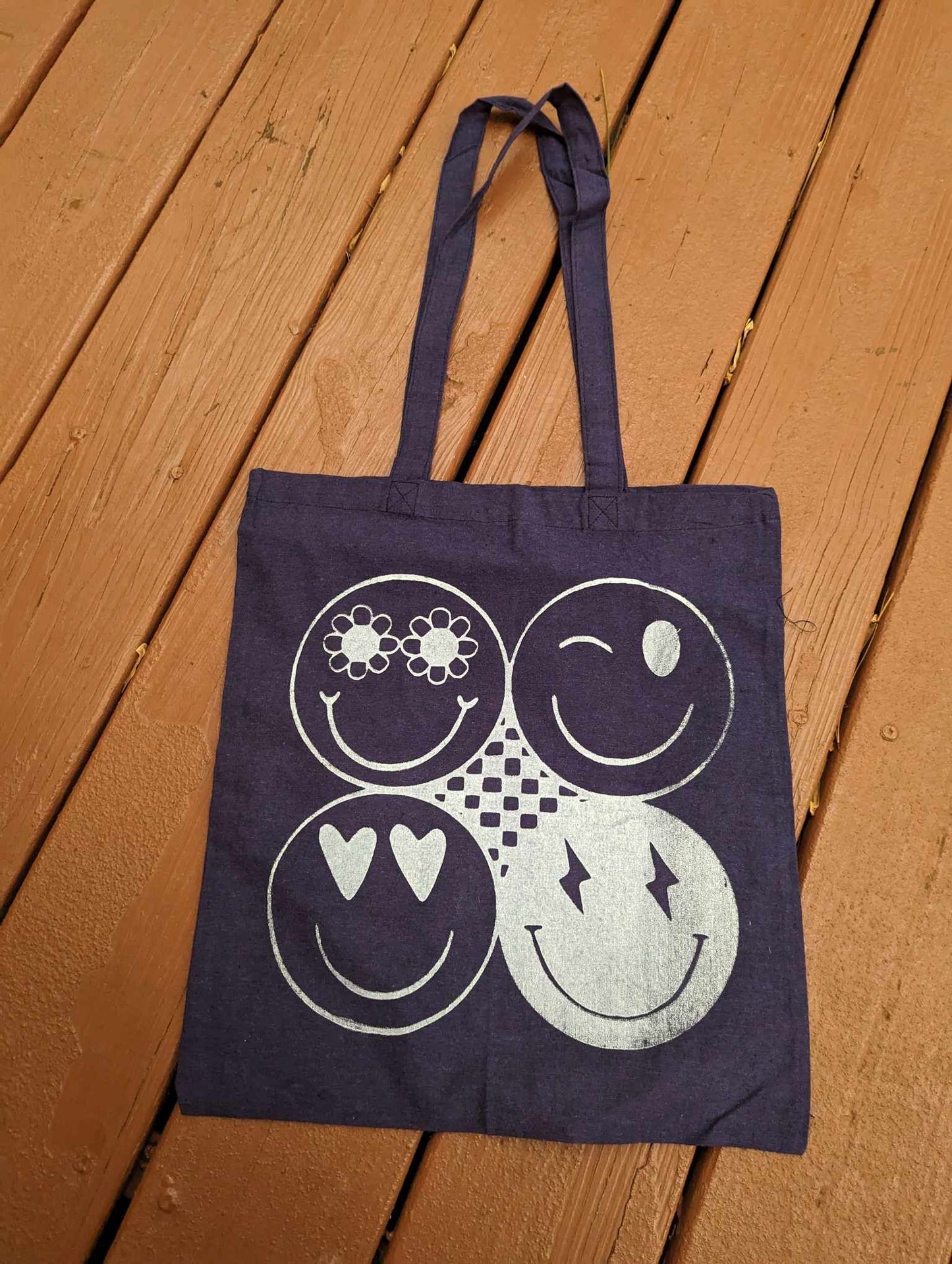 Colored Tote bag with smiley face print