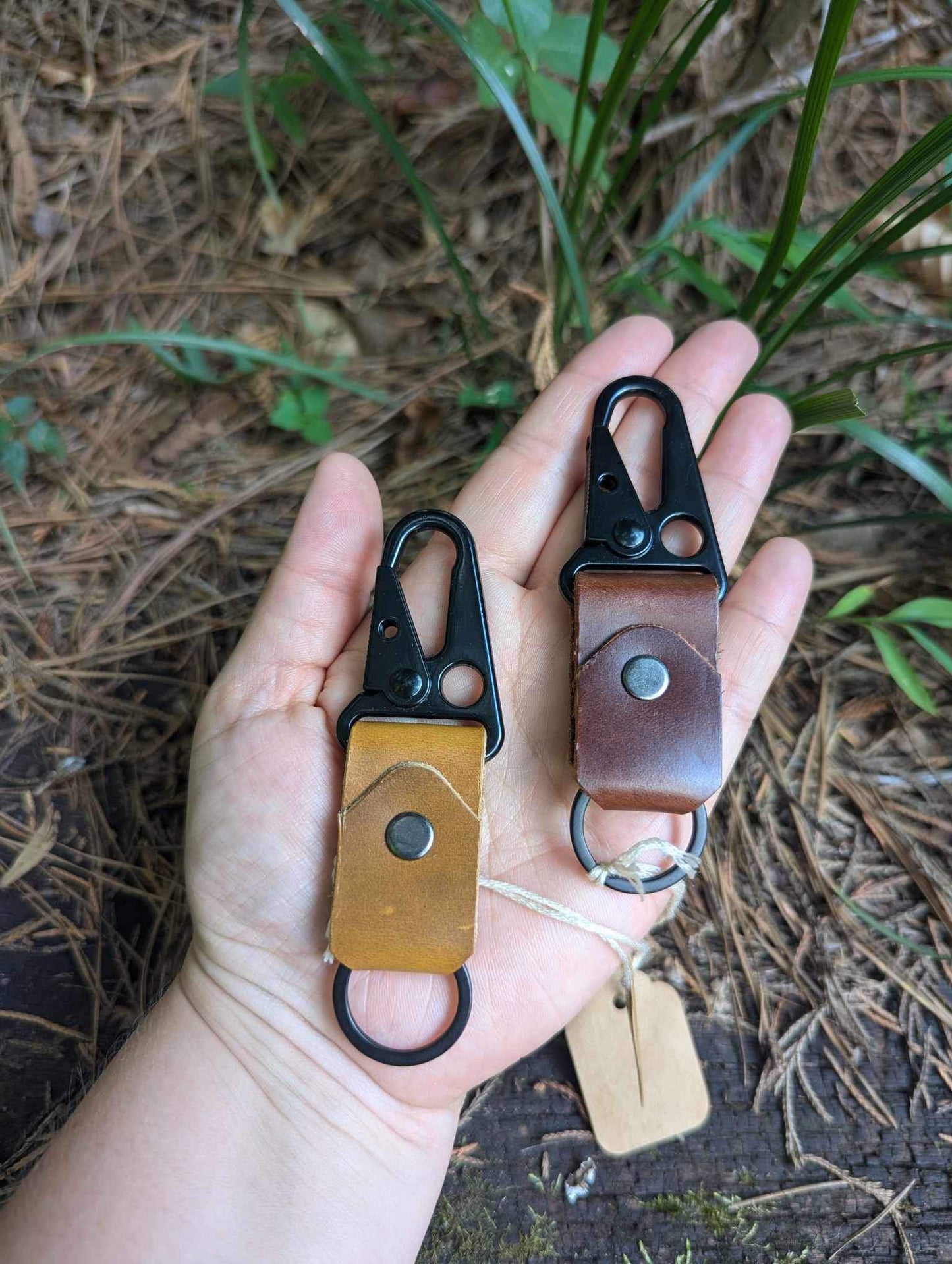 Leather keychains with heavy duty clip and key ring