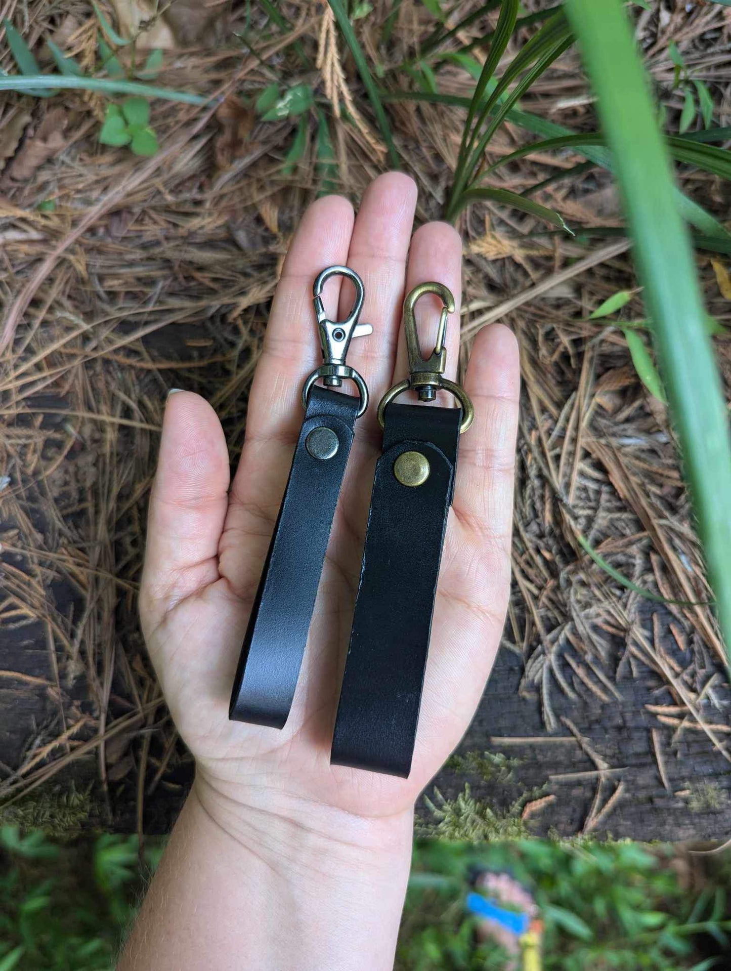 Leather keychains with clip